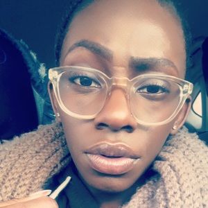 Meet your Posher, Camille